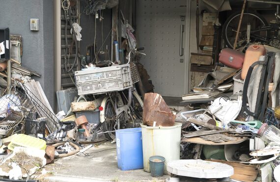 体力と気力のあるスタッフによるゴミ屋敷への早急な対応 | 高知で不用品回収なら迅速丁寧で柔軟な高知県お助け隊